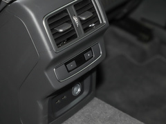 2022款 改款 40 TFSI 豪华型
