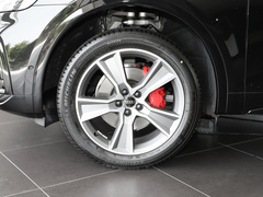 2022款 改款 40 TFSI 豪华型