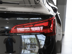 2022款 改款 40 TFSI 豪华型