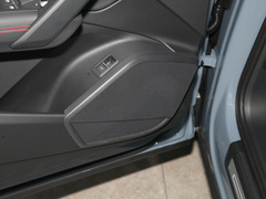 2022款 改款 40 TFSI RS套件燃速型