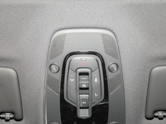 2022款 改款 40 TFSI RS套件燃速型