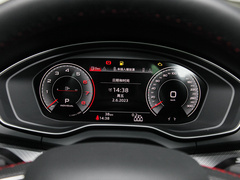 2022款 改款 40 TFSI RS套件燃速型