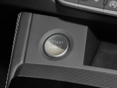 2023款 40 TFSI 豪华型