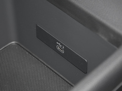 2023款 40 TFSI 豪华型