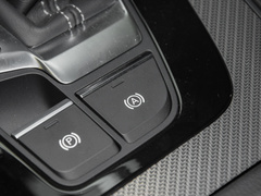 2023款 40 TFSI 豪华型