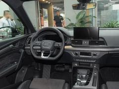 2023款 40 TFSI 豪华型