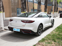 2023款 580 AWD