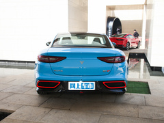 2023款 580 AWD