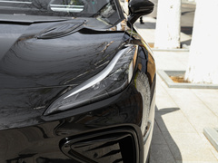 2023款 580 AWD
