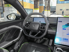 2023款 580 AWD
