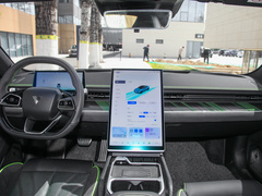 2023款 580 AWD