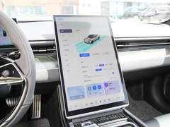 2023款 580 AWD