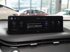 2023款 2.5T 两驱豪华版