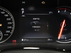 2023款 2.5T 两驱豪华版
