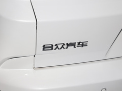 2023款 哪吒U-Ⅱ 500 U秀版 磷酸铁锂