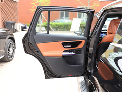 2023款 GLC 300 L 4MATIC 动感型 5座