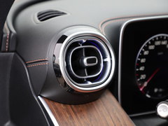 2023款 GLC 300 L 4MATIC 动感型 5座