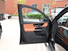 2023款 GLC 300 L 4MATIC 动感型 5座