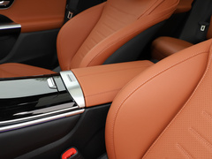 2023款 GLC 300 L 4MATIC 动感型 5座