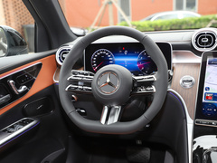 2023款 GLC 300 L 4MATIC 动感型 5座