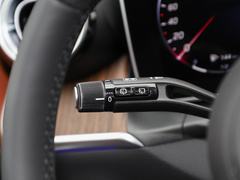 2023款 GLC 300 L 4MATIC 动感型 5座