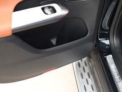 2023款 GLC 300 L 4MATIC 动感型 5座