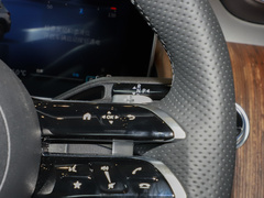 2023款 GLC 300 L 4MATIC 动感型 5座