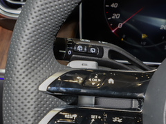 2023款 GLC 300 L 4MATIC 动感型 5座