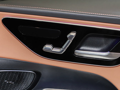 2023款 GLC 300 L 4MATIC 动感型 5座
