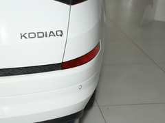 2023款 改款 TSI330 5座两驱奢享版