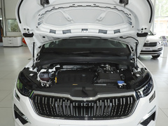 2023款 改款 TSI330 5座两驱奢享版