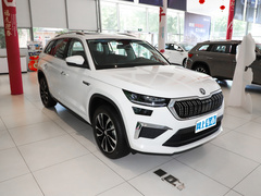 2023款 改款 TSI330 5座两驱奢享版