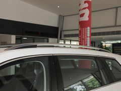 2023款 改款 TSI330 5座两驱奢享版