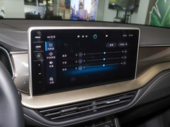 2023款 改款 TSI330 5座两驱奢享版