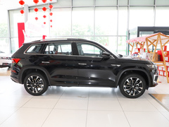 2023款 改款 TSI330 5座两驱奢享版