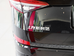 2023款 改款 TSI330 5座两驱奢享版
