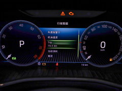 2023款 改款 TSI330 5座两驱奢享版