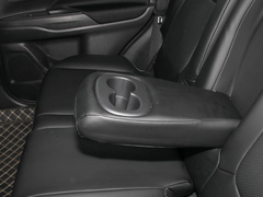 2021款 改款 2.0L 两驱畅行版 5座