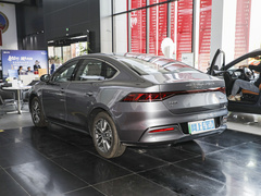 2023款 冠军版 EV 510KM超越型