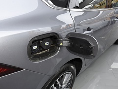 2023款 冠军版 EV 510KM超越型