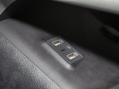 2023款 冠军版 EV 420KM超越型
