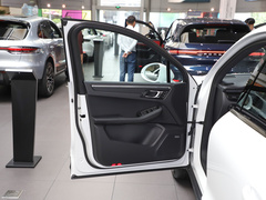 2024款 Macan 2.0T