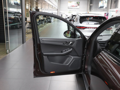 2024款 Macan 2.0T