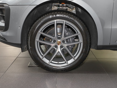 2024款 Macan 2.0T