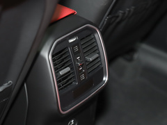 2024款 Macan 2.0T