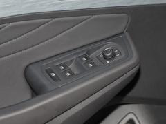 2023款 530TSI 四驱旗舰胜境版Pro 6座