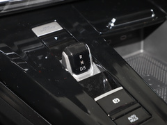 2023款 530TSI 四驱旗舰胜境版Pro 6座