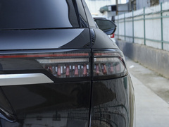 2023款 400T 两驱尊贵版 5座