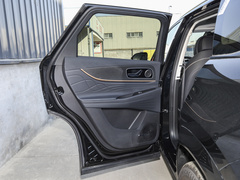 2023款 400T 两驱尊贵版 5座