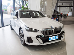 2024款 eDrive 35L M运动套装